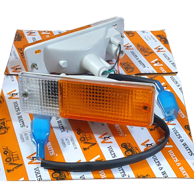 SIDE LAMP ASSY TAFE RIGHT / LEFT (WITHOUT BULB) VW-005