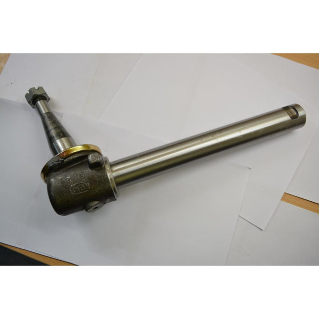 FRONT SPINDLE TAFE MAHASHAKTI (WITH SMALL DUST CAP, LH) STY 1380