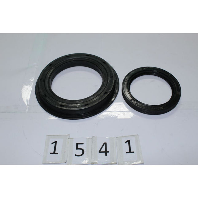 REAR AXLE SEAL SET TAFE DURA BRAKE (SET OF 2 PC) STY 1541