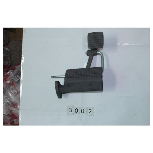 FOOT ACCELATOR ASSY MF-1035 DI RIGHT ONLY STY 3002