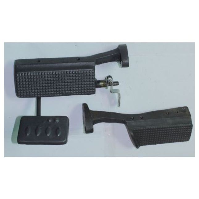 FOOT ACC ASSY MF 241 PLANTERY DRIVE (RIGHT + LEFT) ONLY WITHOUT ROD STY 3033