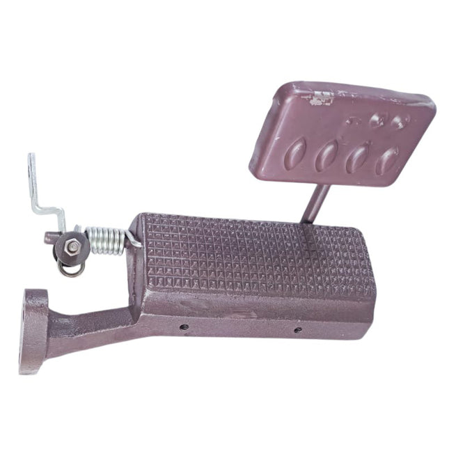 FOOT ACCELATOR ASSY MF 241 RIGHT ONLY PLANETARY DRIVE MODEL (WITH STEEL PEDAL STY 3036