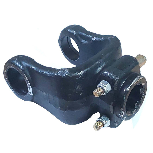 PTO YOKE OUTER SHAKTI MAN WITH PIN LOCK 38MM X 102 STY 31637