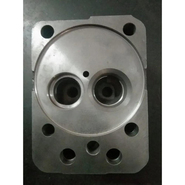 CYLINDER HEAD SWARAJ 735 FE STY 5763