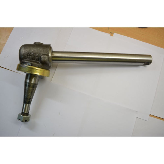 FRONT SPINDLE TAFE 25    LH STY 6312