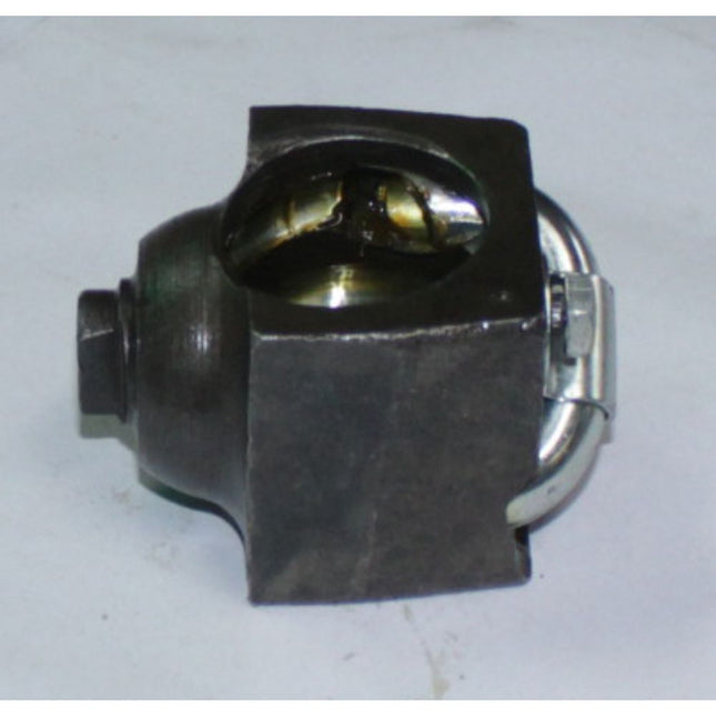 STG MAIN NUT MAHINDRA    SQUARE NUT STY 7046
