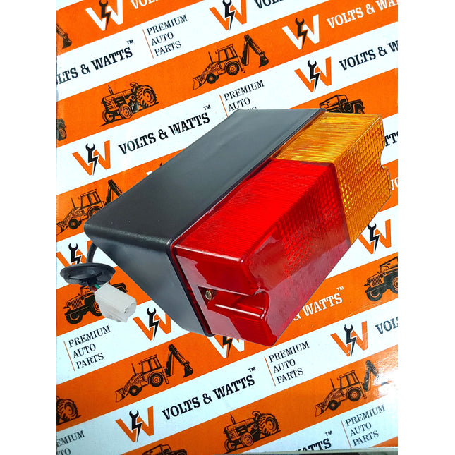 TAIL LIGHT / LAMP ASSY SWARAJ 855  RIGHT (WITHOUT BULB) VW-006